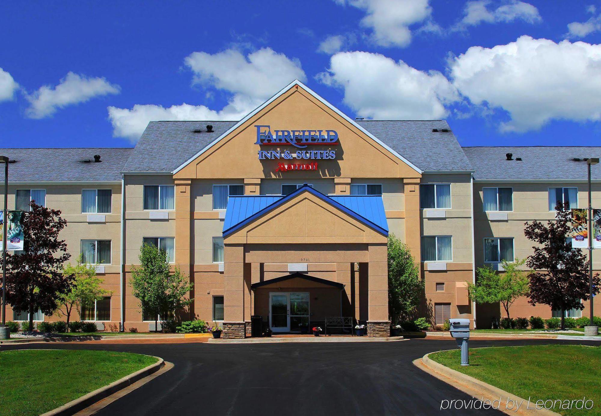 Fairfield Inn & Suites Traverse City Exterior foto