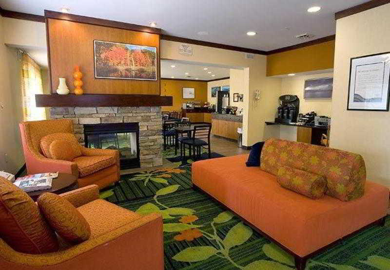 Fairfield Inn & Suites Traverse City Exterior foto